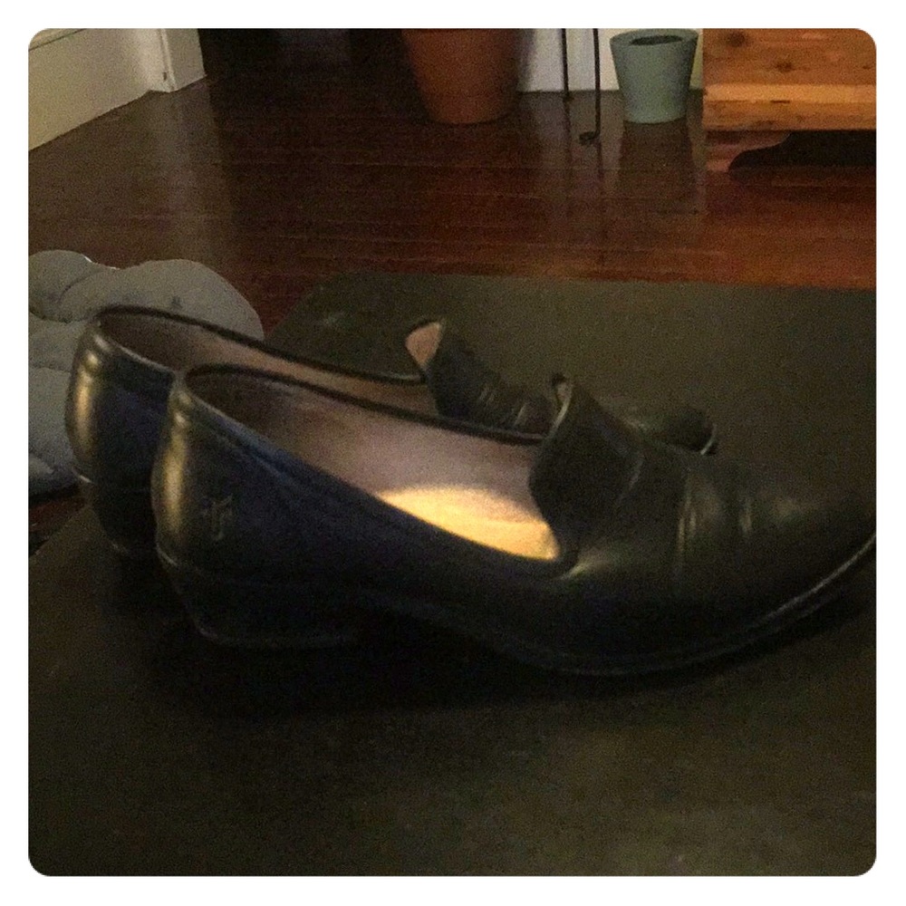 Frye loafer